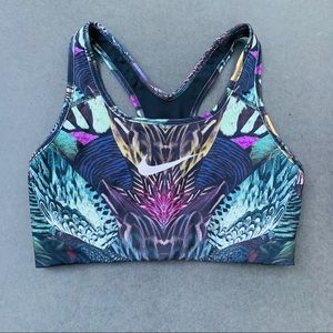 Nike Sports Bra, beautiful print, Size S